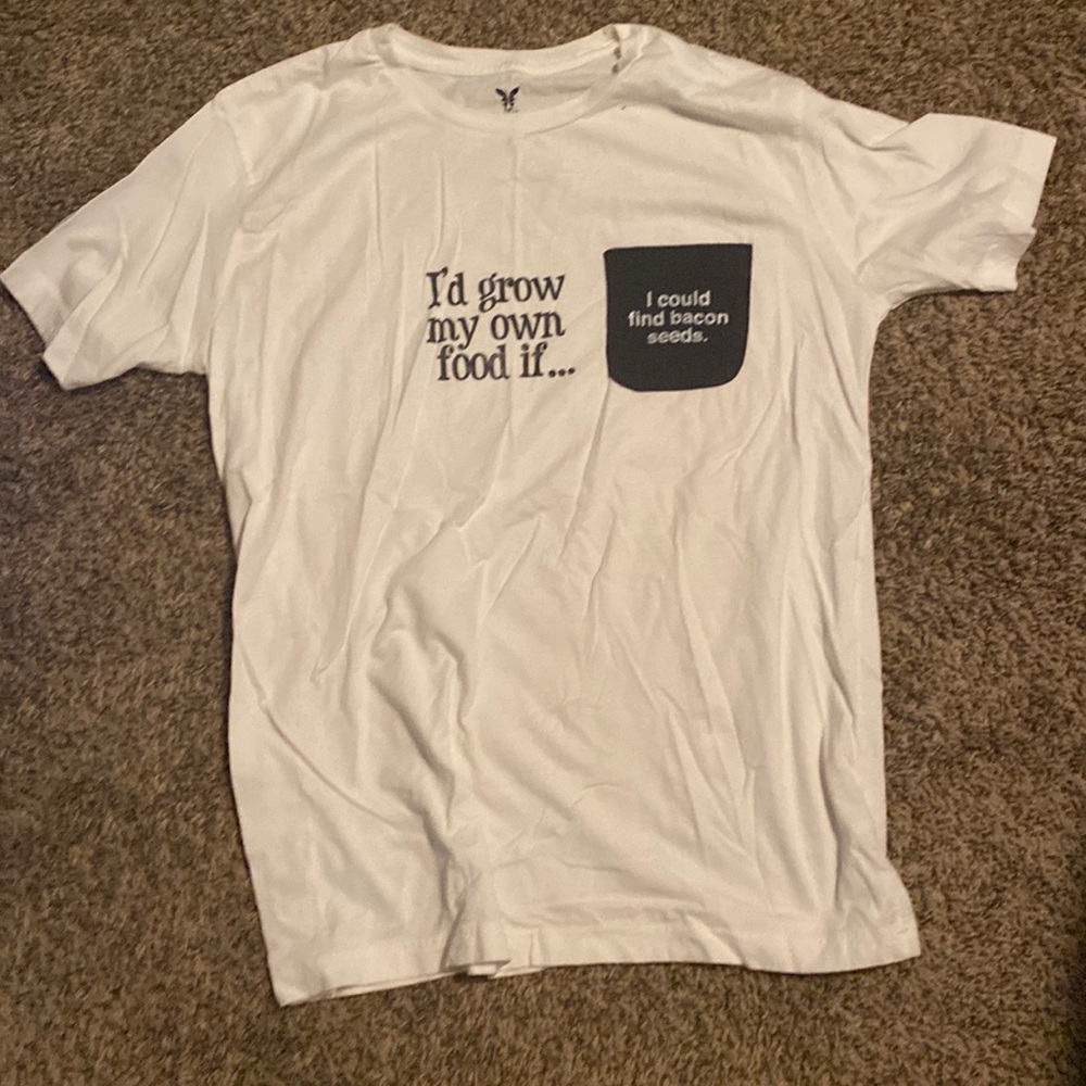 white t-shirt